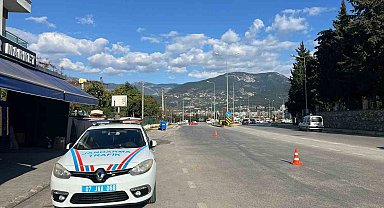 Alanya'da 14 araç trafikten men edildi