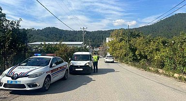 Alanya'da 25 araç trafikten men edildi
