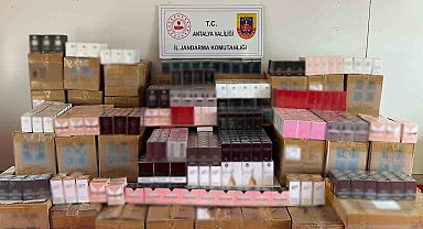 Alanya'da 4 milyon değerinde kaçak parfüm ele geçirildi