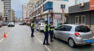 Alanya'da 84 araç ve sürücüsüne 211 bin 539 lira para cezası
