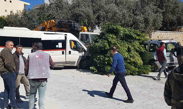 Alanya'da zincirleme kaza: 1 yaralı