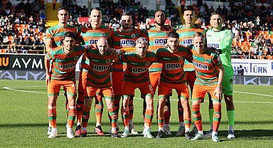 Alanyaspor - Adana Demirspor maçının biletleri satışı sunuldu