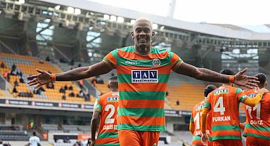 Alanyaspor, Sergio Cordova'yı Rus ekibine kiraladı