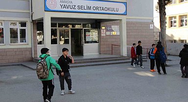 Amasya'da 11 öğrenci hastanelik oldu