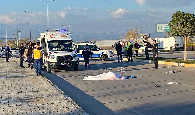 Ambulansın çarptığı motosiklet sürücüsü hayatını kaybetti