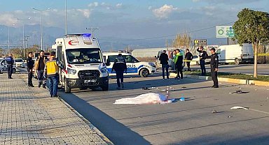 Ambulansın çarptığı motosiklet sürücüsü hayatını kaybetti