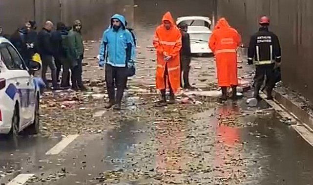 Antalya'da sel felaketinde 1 kişinin cansız bedenine ulaşıldı