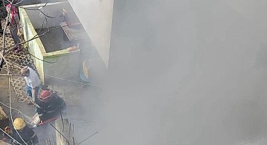 Aparmanın birinci katında çıkan yangın korkuttu