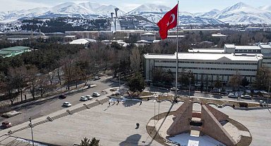Atatürk Üniversitesinde bazı salon ve bölgelere ait isim önerileri senatoda kabul edildi