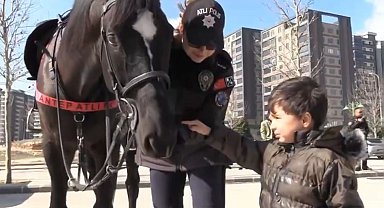 Atlı polisler Gaziantep'te göreve başladı