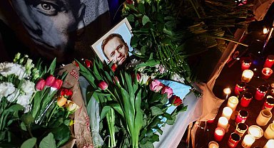 Avrupa, ABD ve Gürcistan'daki Ruslardan "Navalny" protestosu