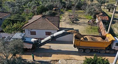 Aydın Büyükşehir Belediyesi'nin Germencik'teki çalışmaları sürüyor