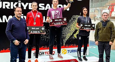 Aydınlı sporcular Türkiye Şampiyonası'ndan madalyalarla döndü