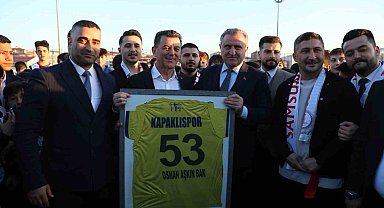 Bakan Bak: "Amatör spor kulüplerini destekliyoruz"