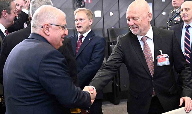 Bakan Güler, NATO Savunma Bakanları Toplantısı'nın ikinci oturumuna katıldı