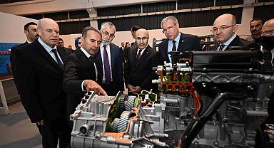 Bakan Işıkhan'dan BTSO'nun nitelikli istihdam odaklı projelerine tam not