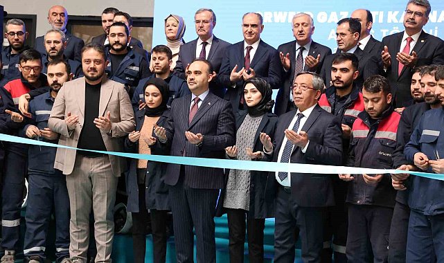 Bakan Kacır: "Türk sanayisi, küresel üretim üslerinden biridir"