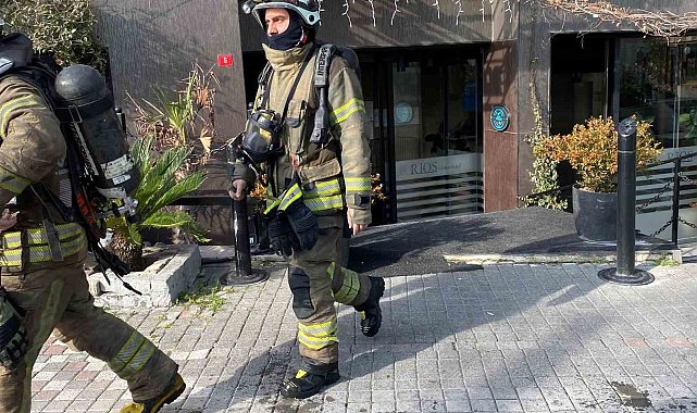 Bakırköy'de otelde yangın paniği