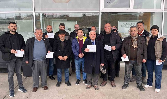 Balıkçı Kenan ve yerel gazeteciler, depremzede vatandaşları unutmadı