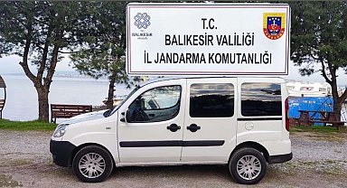 Balıkesir'de 173 düzensiz göçmen ve 2 organizatör yakalandı