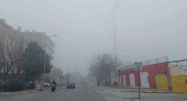 Balıkesir'i sis kapladı