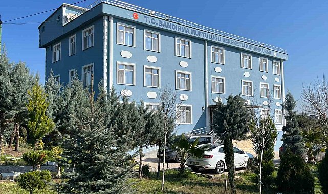 Bandırma'nın Hafızlık Kur'an Kursu tüm bölgeye örnek oluyor
