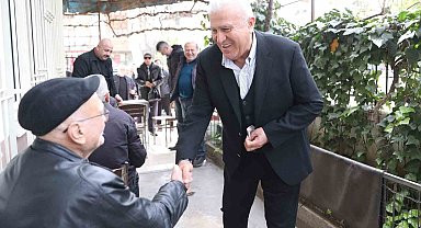 Başkan Atay vatandaşların taleplerini dinlemeye devam ediyor