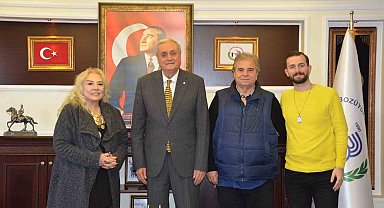 Başkan Bakkalcıoğlu'na Zeki Müren'in ailesiyle bir araya geldi