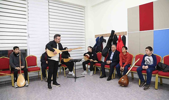 Başkan Büyükkılıç'tan geleceğin sanatçılarına: "Sizler bizim ümidimizsiniz"