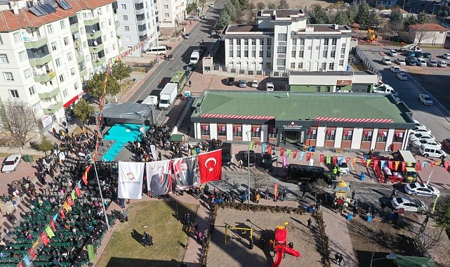 Başkan Çolakbayrakdar: "Sağlık alanındaki yatırımlarla da Türkiye'ye modeliz"