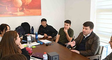 Başkan Dinçer: "Kitap konakları öğrencilerin eğitimine büyük destek sağlıyor"