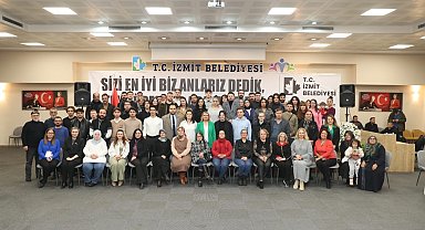 Başkan Hürriyet, deprem gönüllüleriyle buluştu