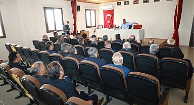 Başkan Karataş, muhtarlarla bir araya geldi