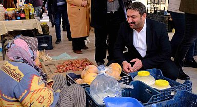 Başkan Şeker, pazar esnafıyla buluştu