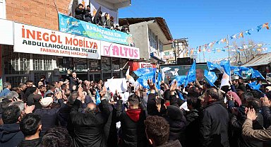 Başkan Sekmen Şenkaya, Karayazı ve Karaçoban'a çıkarma yaptı