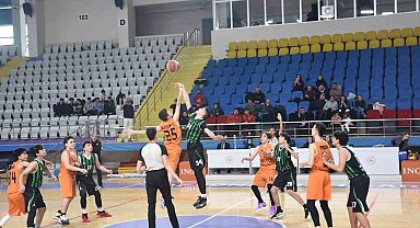 Basketbol U-14 ikinci Bölge Şampiyonası Afyonkarahisar'da başladı