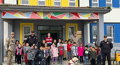 Batman'da jandarma çocuklarla buluştu