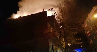 Bayat'ta korkutan yangın