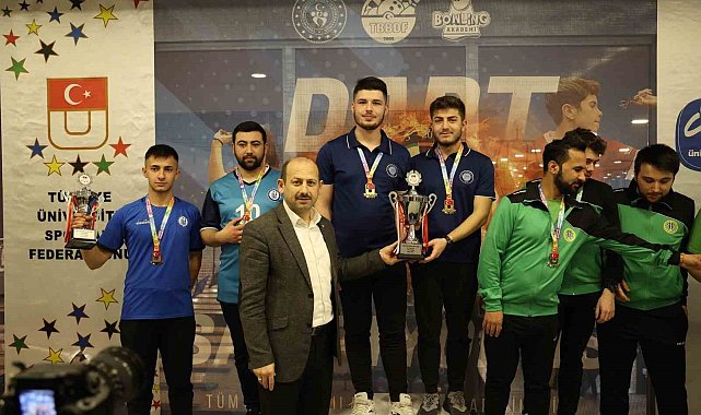 Bayburt Üniversitesi, UniLig Dart Şampiyonasında da 'Şampiyonların Üniversitesi' oldu