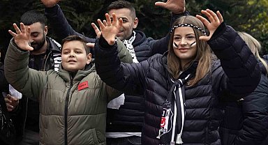 Beşiktaş taraftarı, Trabzonspor maçına yoğun ilgi gösterdi