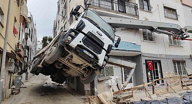 Beton dökme aracı şaha kalktı