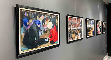 Beyoğlu'nda depremin 1. yıl dönümünde "Yalnız Değilsin" fotoğraf sergisi açıldı