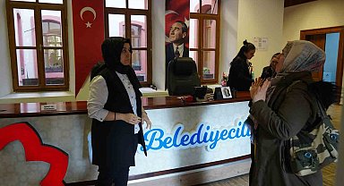 Bilecik Belediyesinde 'İşaret Dili Tercümanı' hizmet vermeye başladı