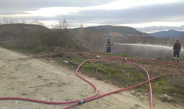 Bilecik'te ot yangını anında müdahaleyle söndürüldü