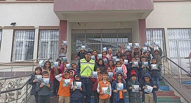 Bingöl'de jandarmadan öğrencilere trafik eğitimi