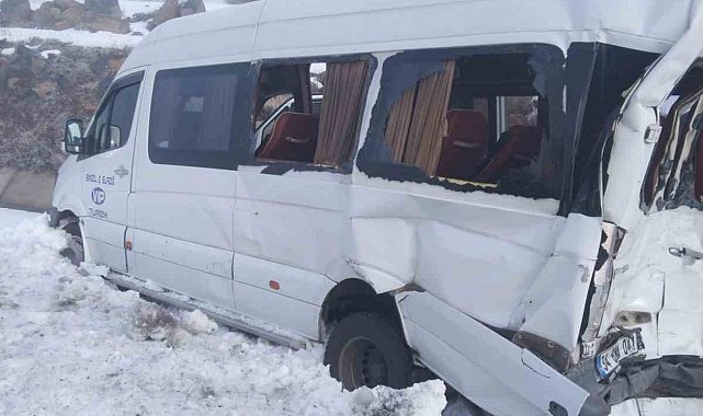 Bingöl'de trafik kazası: 7 yaralı