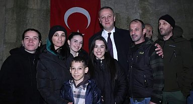 Birlik Mahallesi bayram yerine döndü