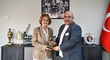 Birsen Çelik'e 'Yılın En Başarılı Belediye Başkanı' ödülü