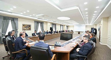 Bitlis Eren Üniversitesi'nde 'Turizm İhtisaslaşma Toplantısı' yapıldı