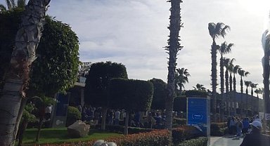 Bodrum'da onlarca kişinin gözü önünde husumetlisini vurdu